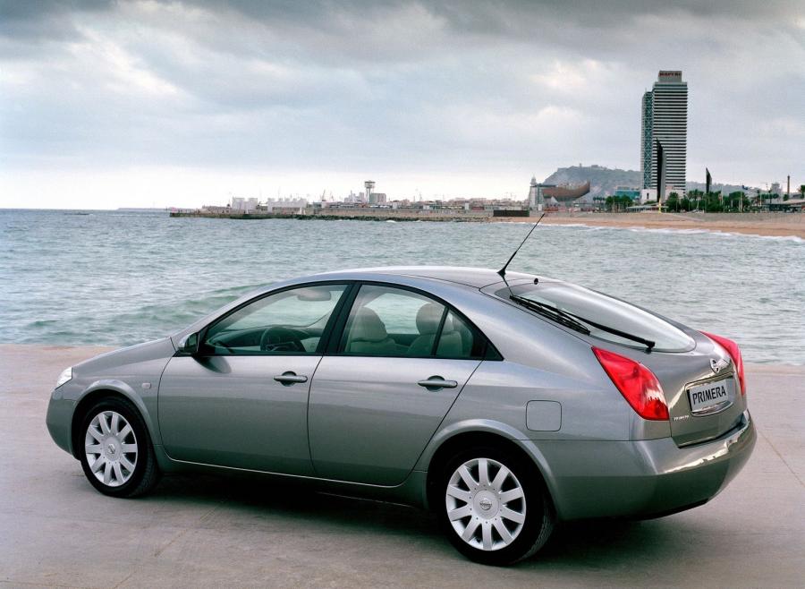  Nissan Primera Hatchback 2002 года  (фото 3 из 15)